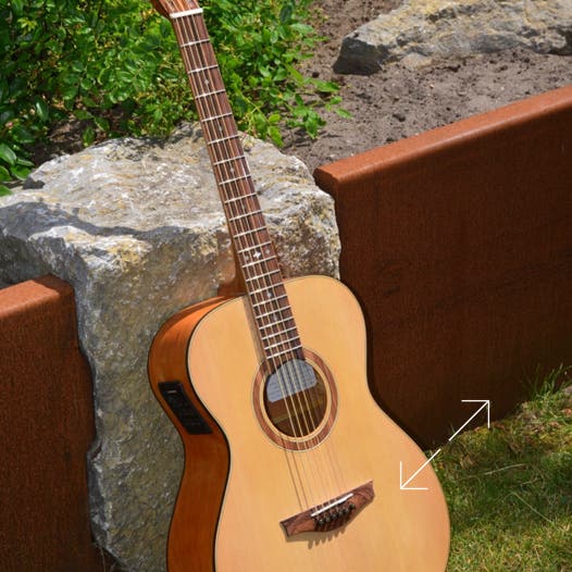 OM - MODEL R. A. G. CUSTOM