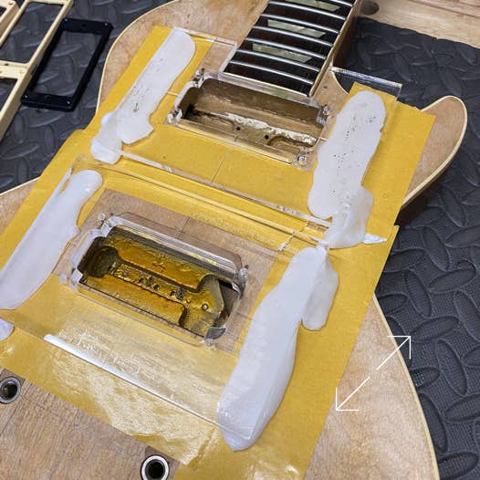 Das originale Decal des Hals PAF