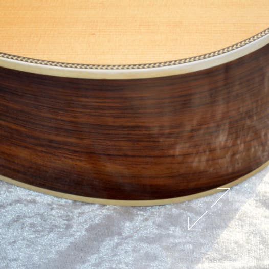 Dreadnought D28 Binding Detail